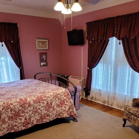 Prairie House Manor Bed And Breakfast De Smet Екстер'єр фото