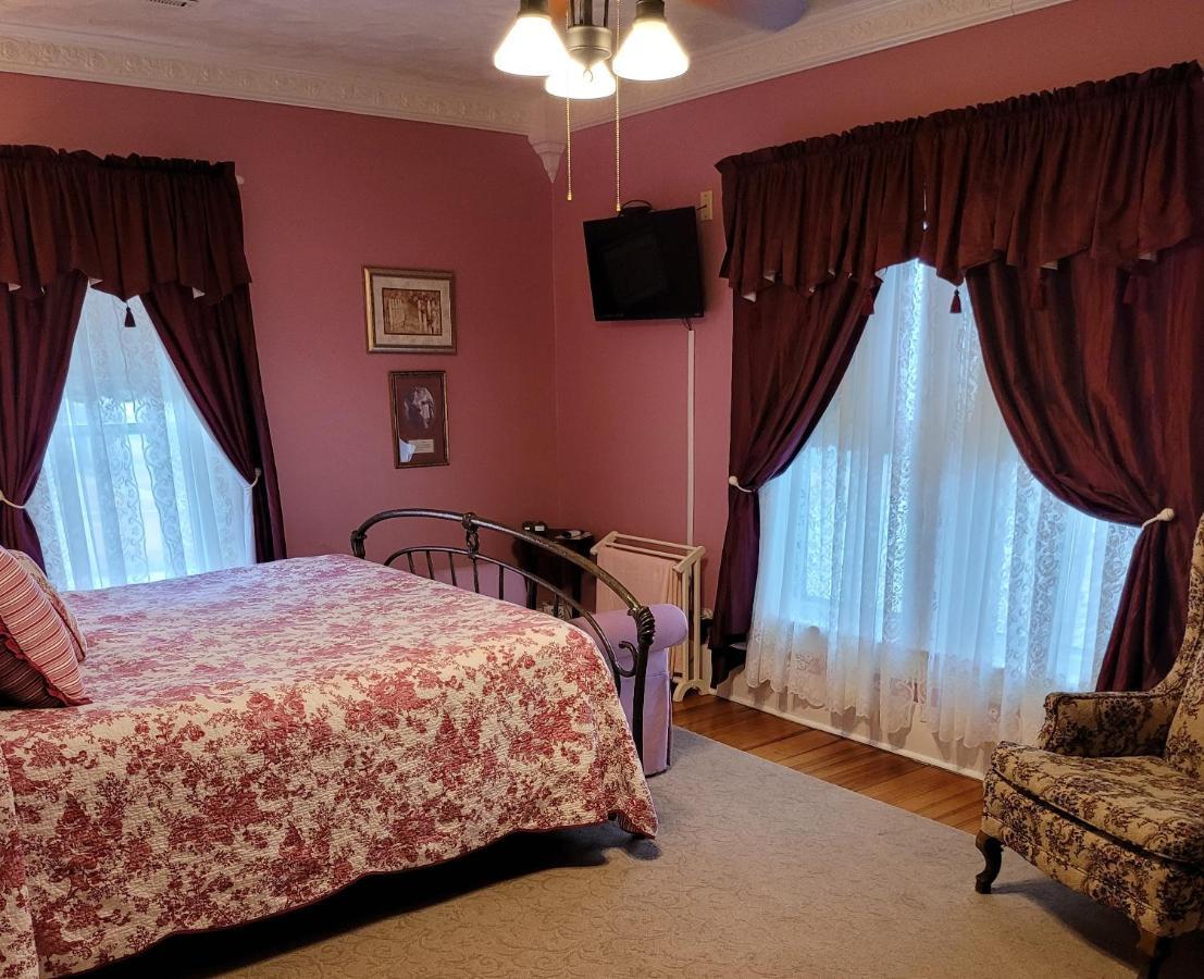 Prairie House Manor Bed And Breakfast De Smet Екстер'єр фото