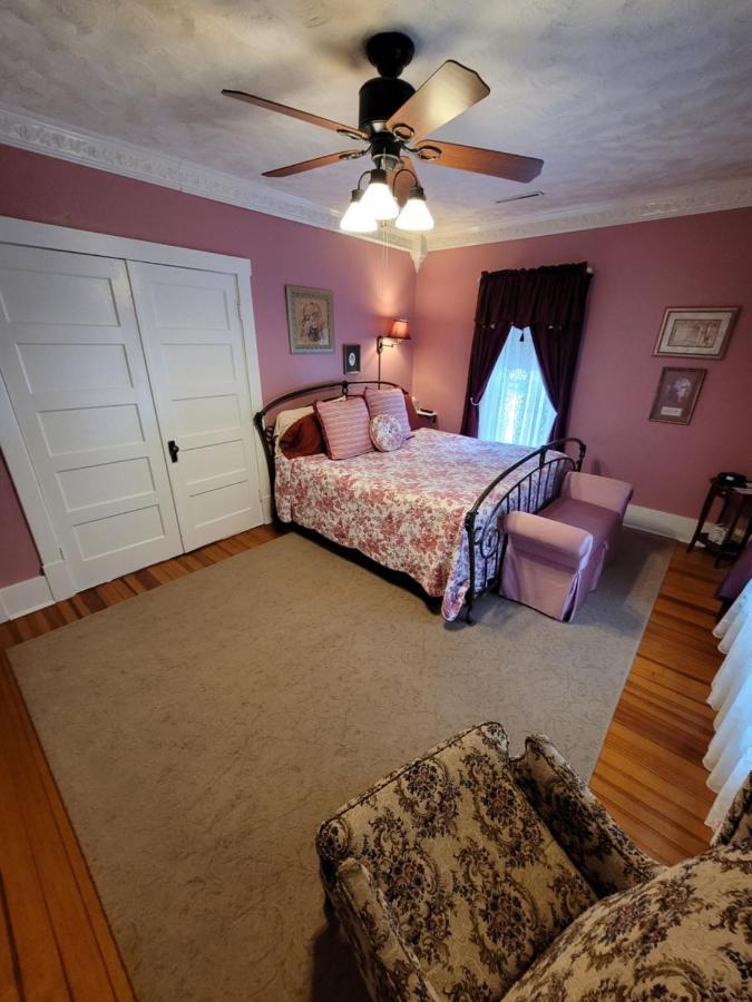 Prairie House Manor Bed And Breakfast De Smet Екстер'єр фото